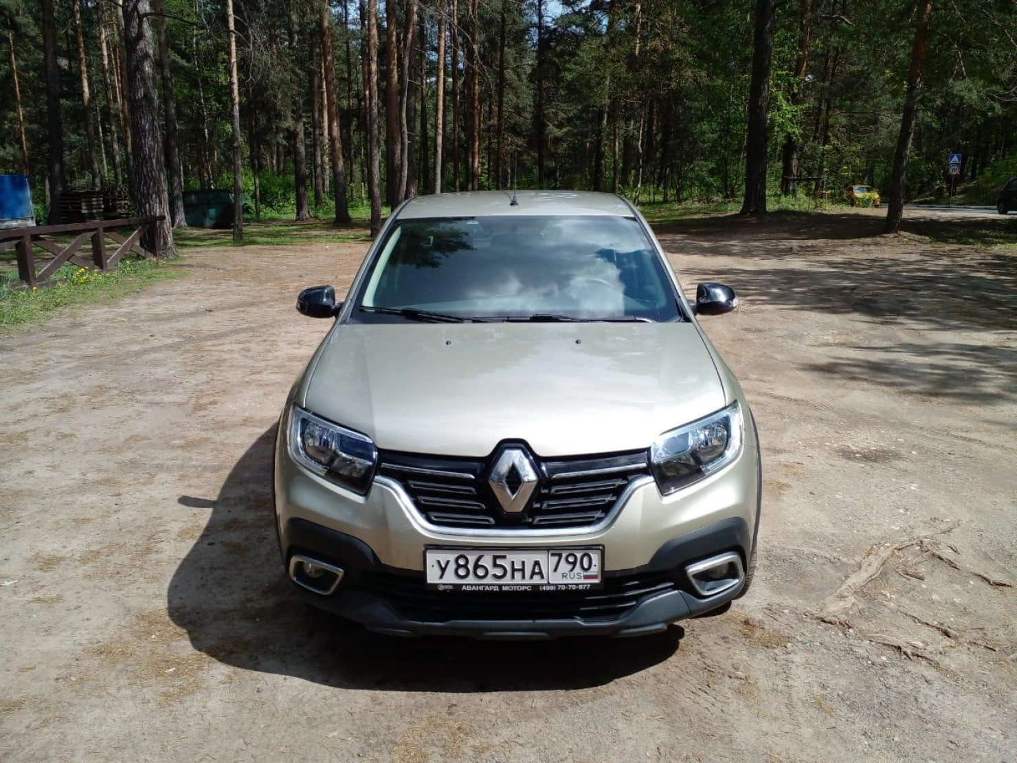 Renault Logan, 2021