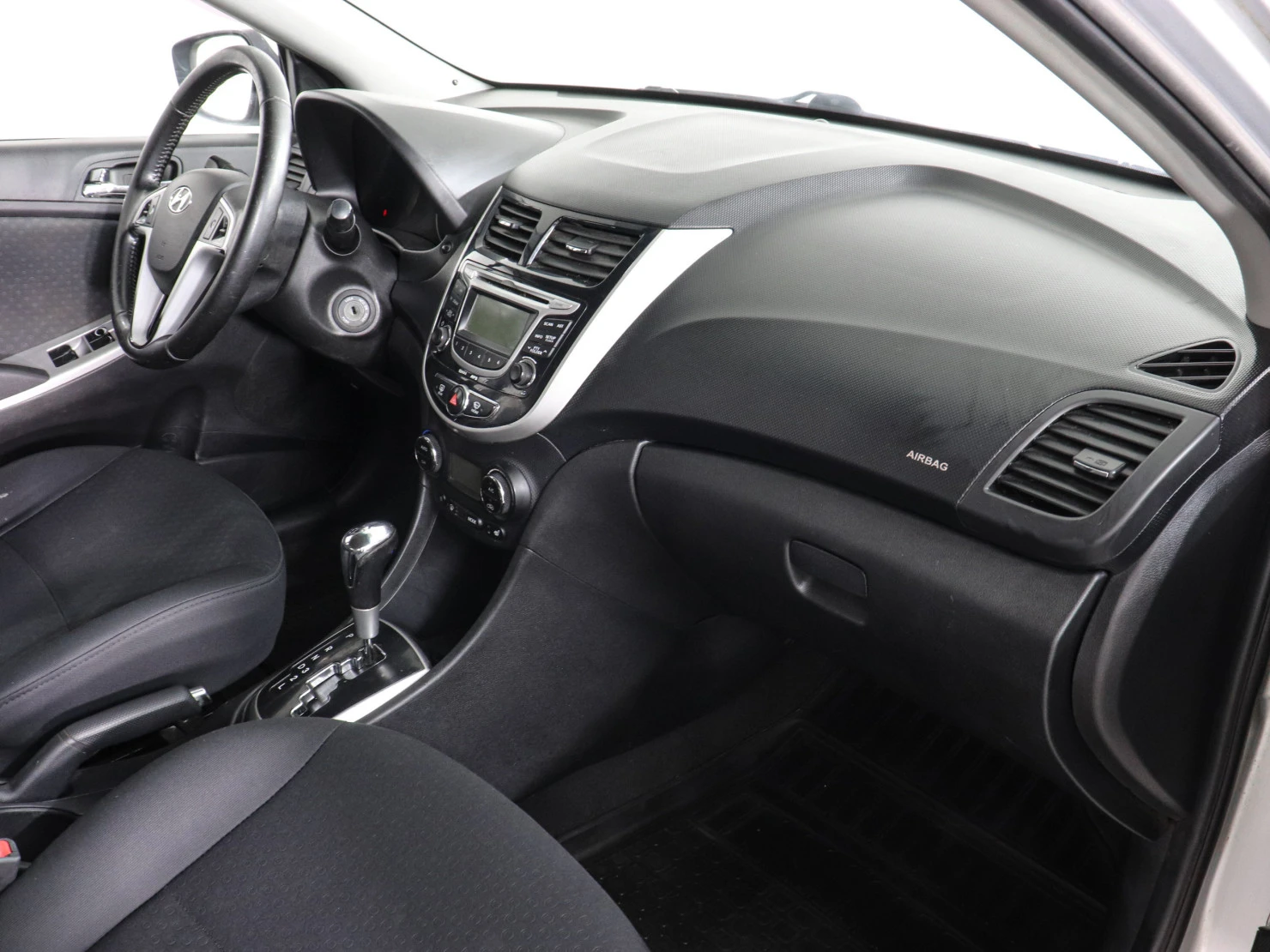 Hyundai Solaris, 2012