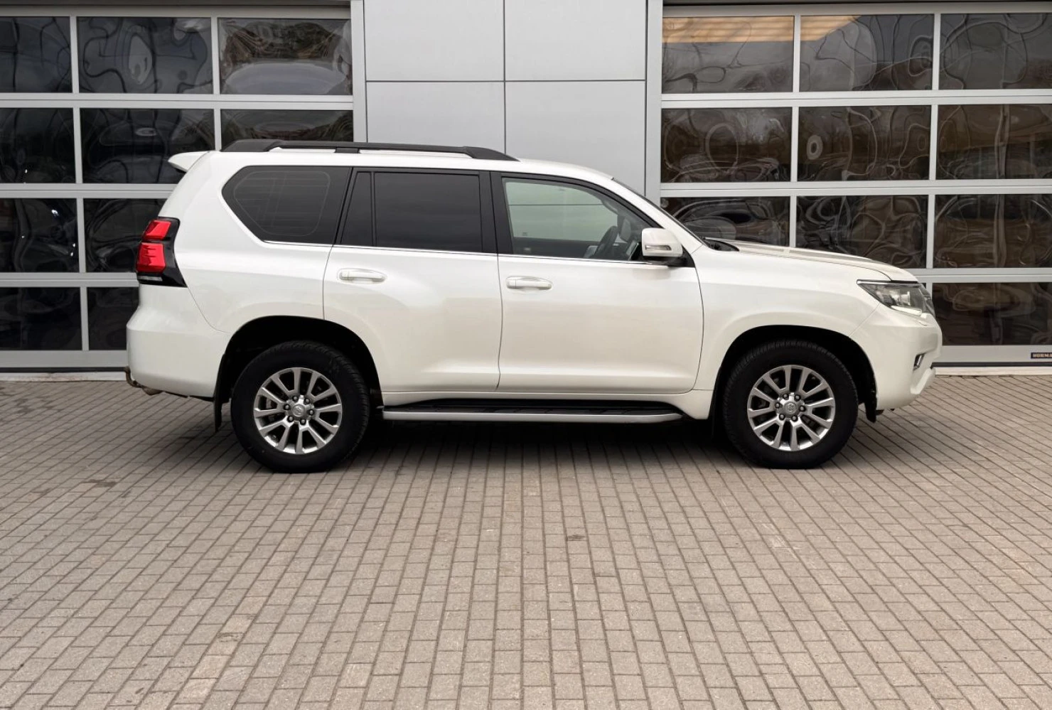 Toyota Land Cruiser Prado, 2019
