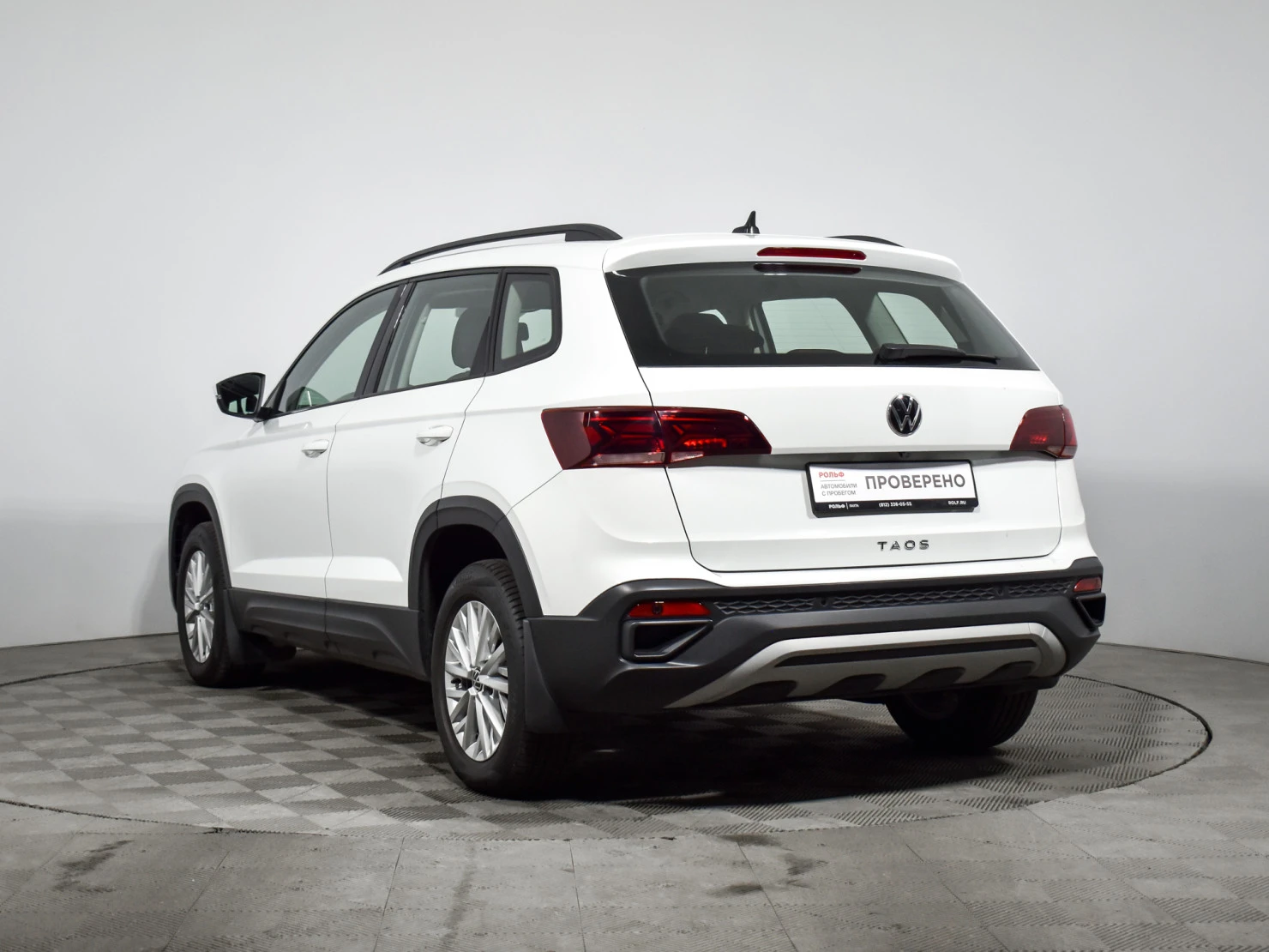 Volkswagen Taos, 2021