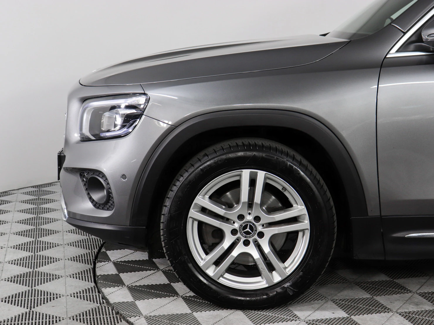 Mercedes-Benz GLB, 2020