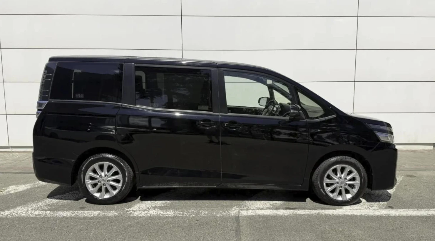 Toyota Voxy, 2019