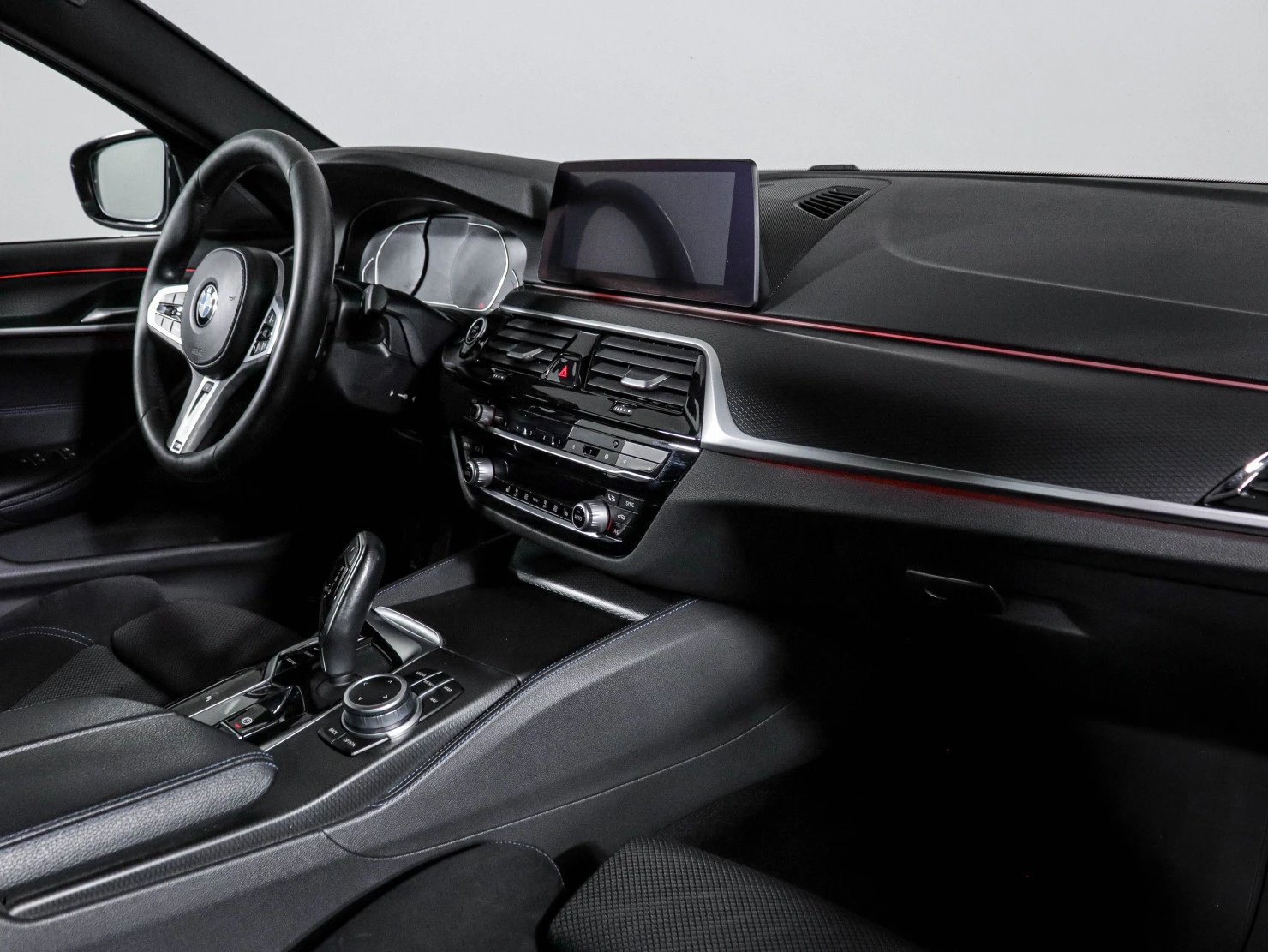 BMW 5 серии, 2020
