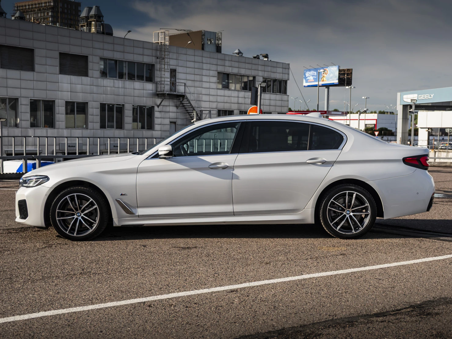 BMW 5 серии, 2021