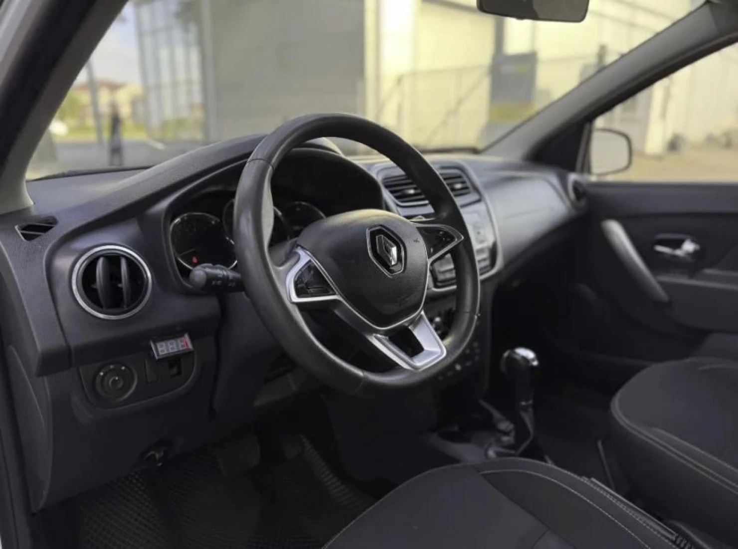 Renault Logan, 2019