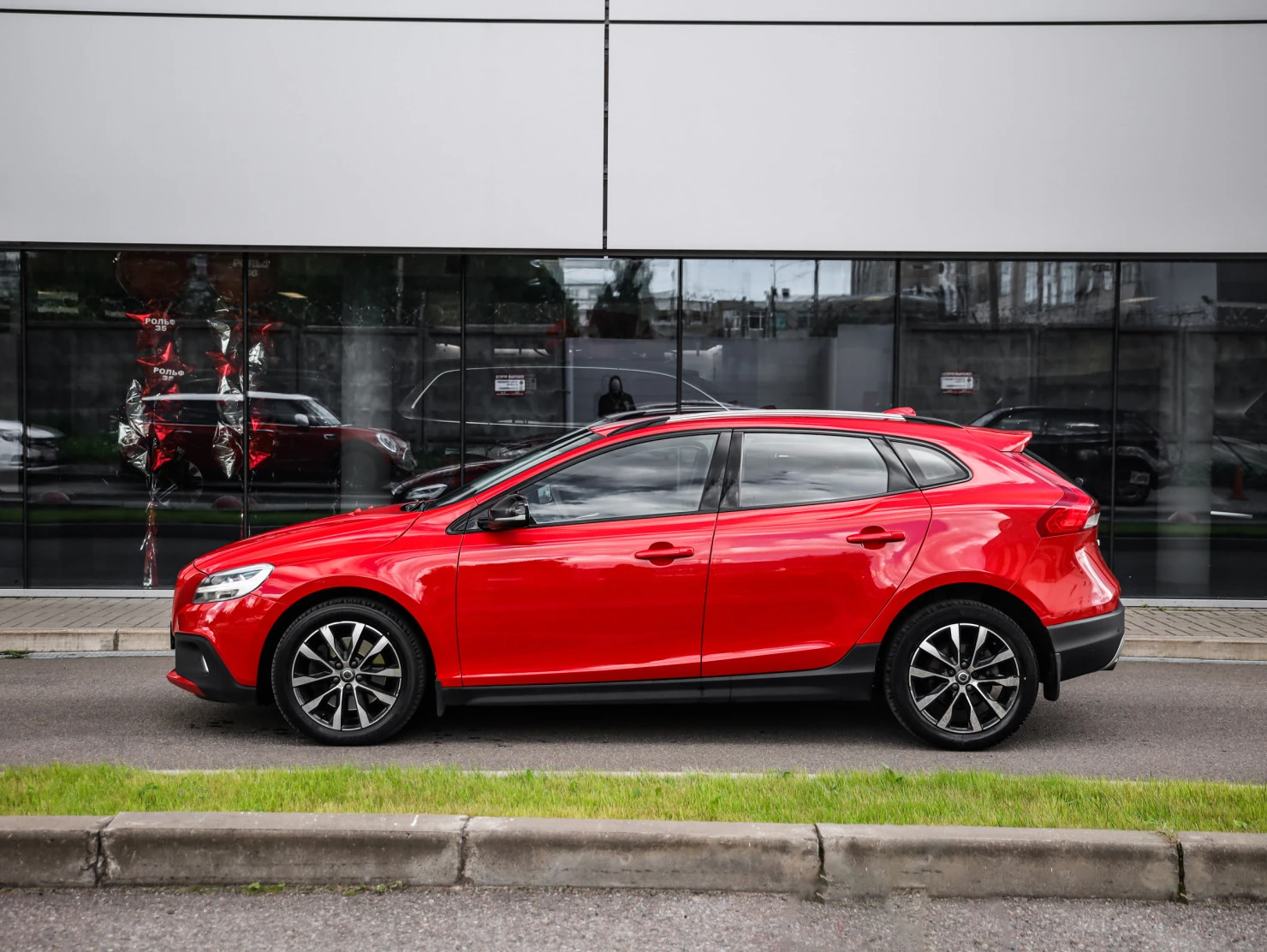 Volvo V40 Cross Country, 2019
