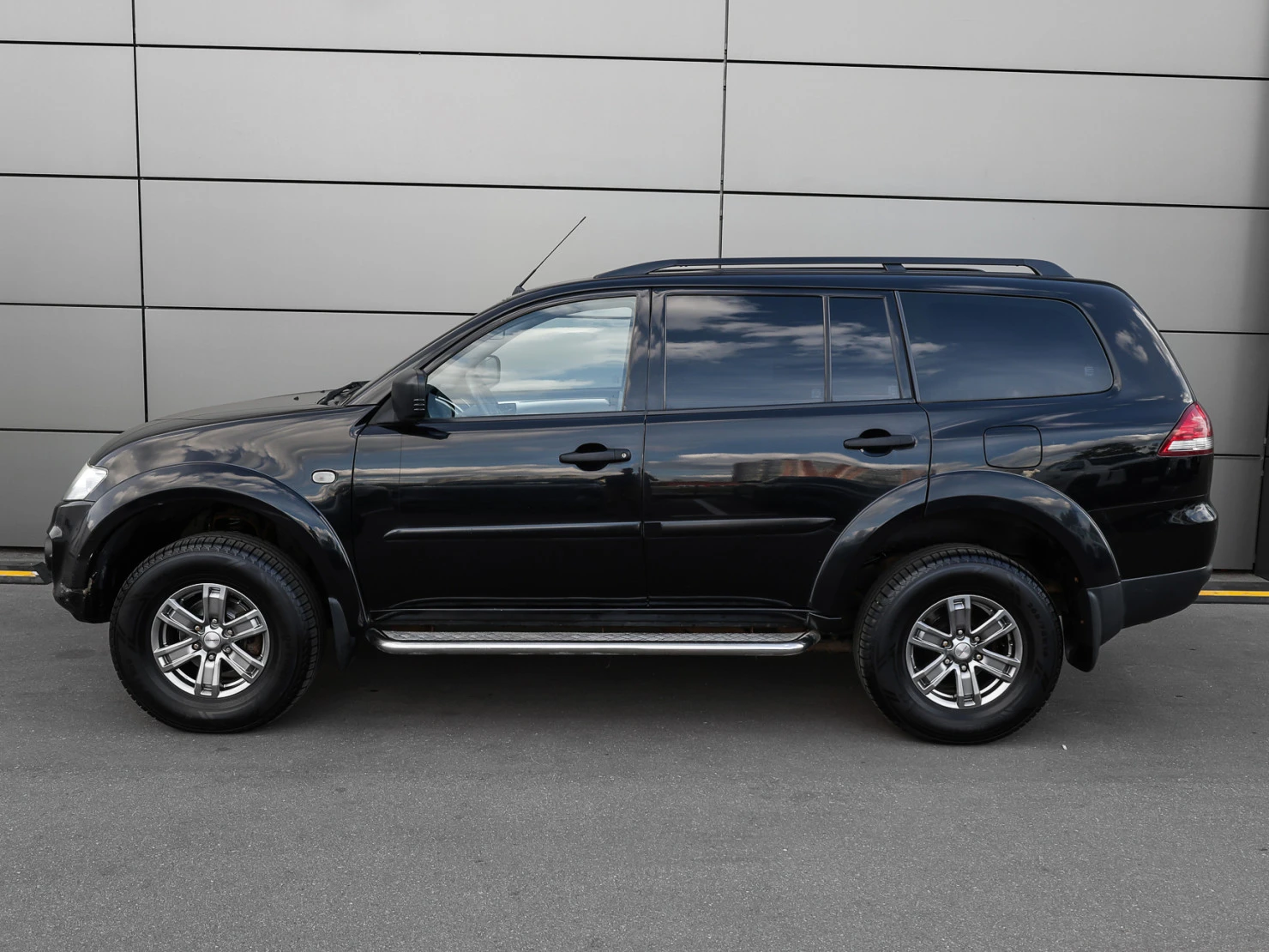 Mitsubishi PAJERO SPORT, 2013