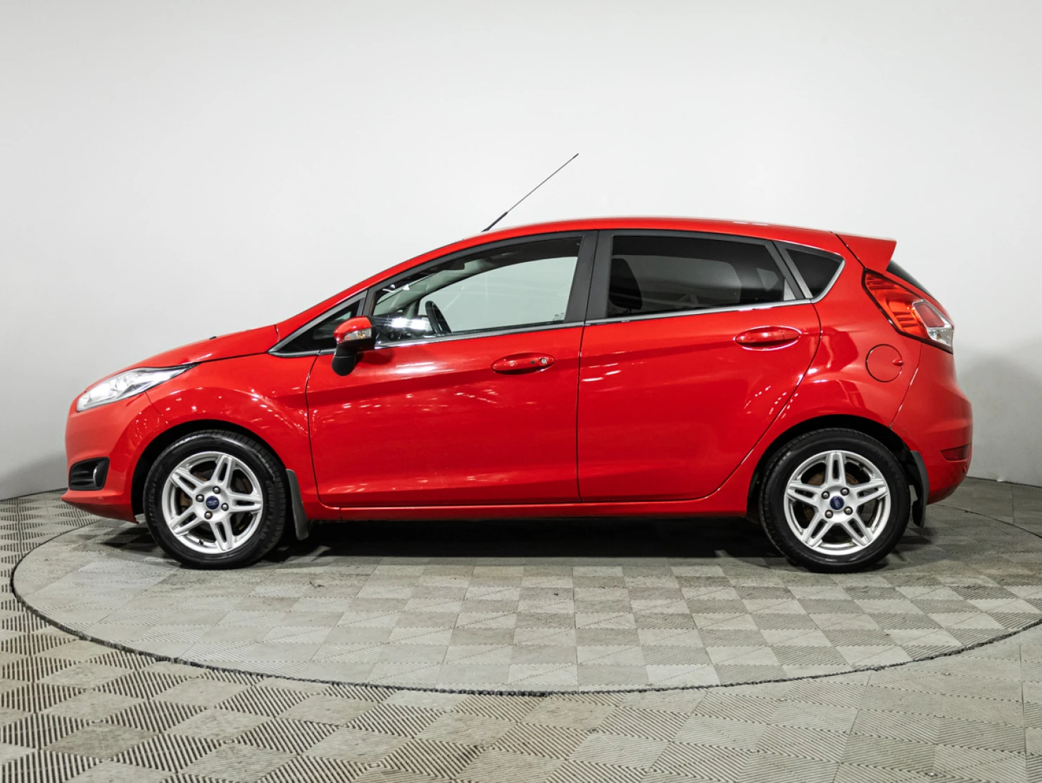 Ford FIESTA, 2015