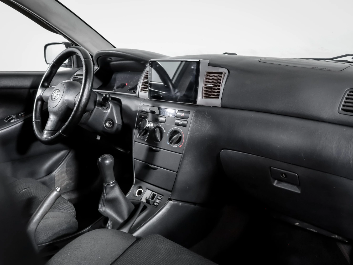 Toyota Corolla, 2004