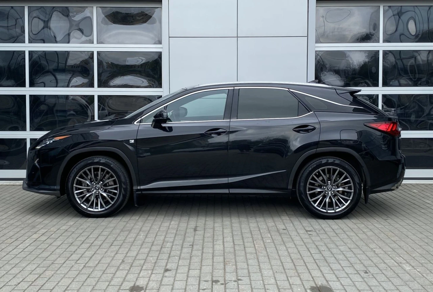 Lexus RX, 2016