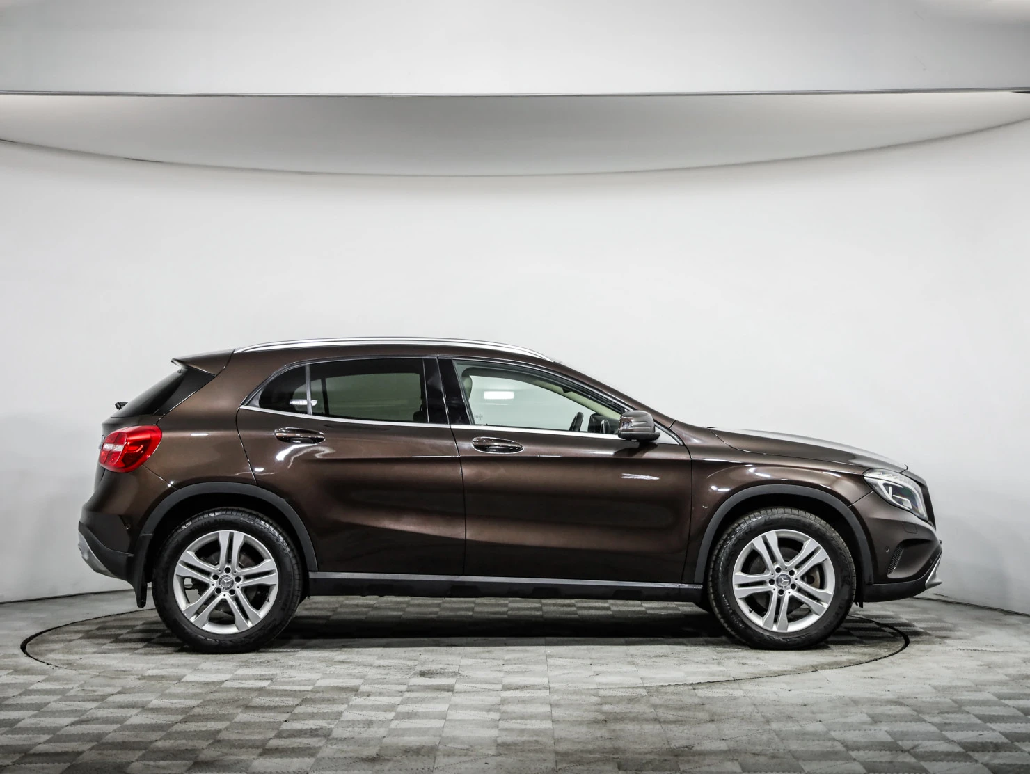 Mercedes-Benz GLA, 2014