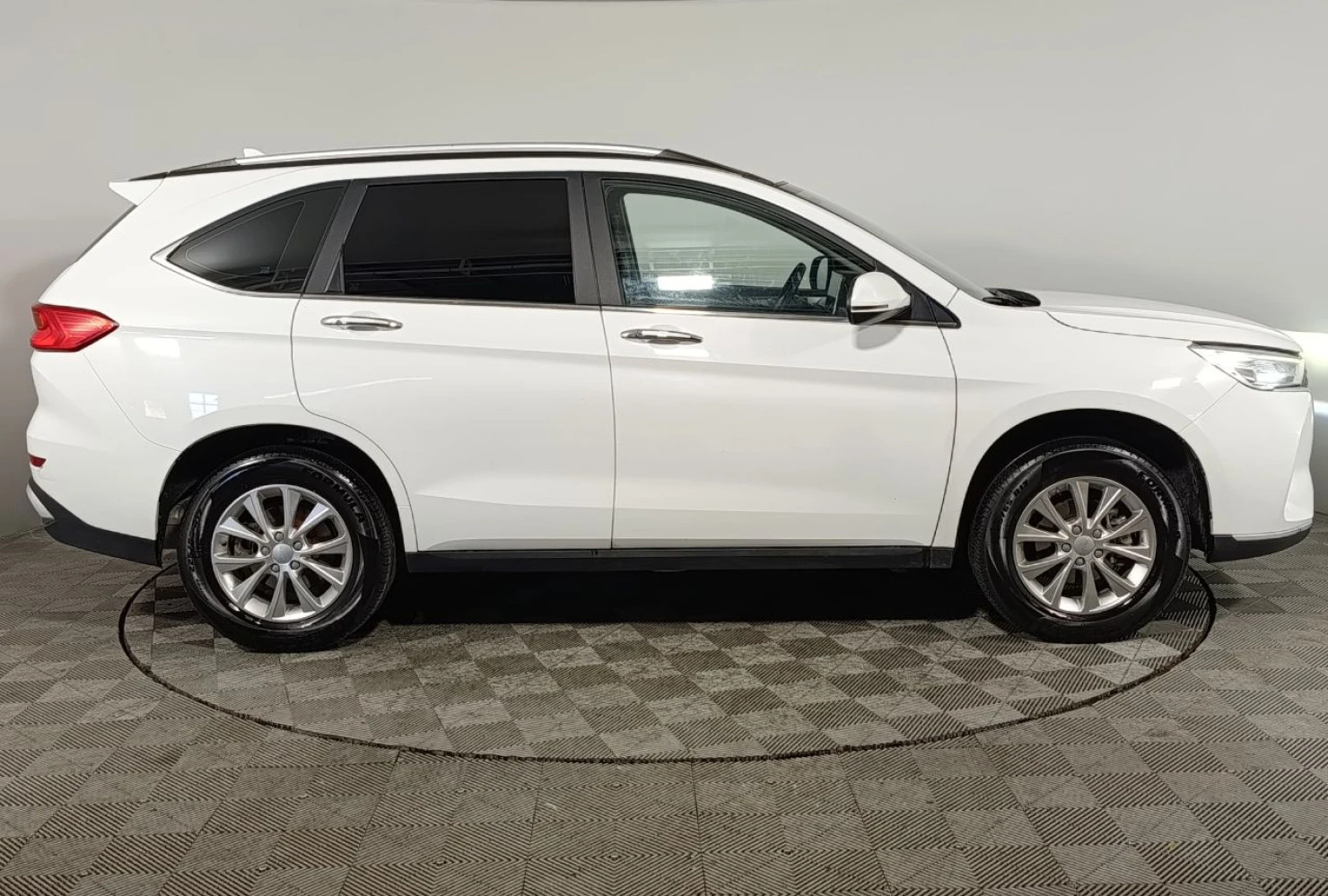 HAVAL M6, 2023