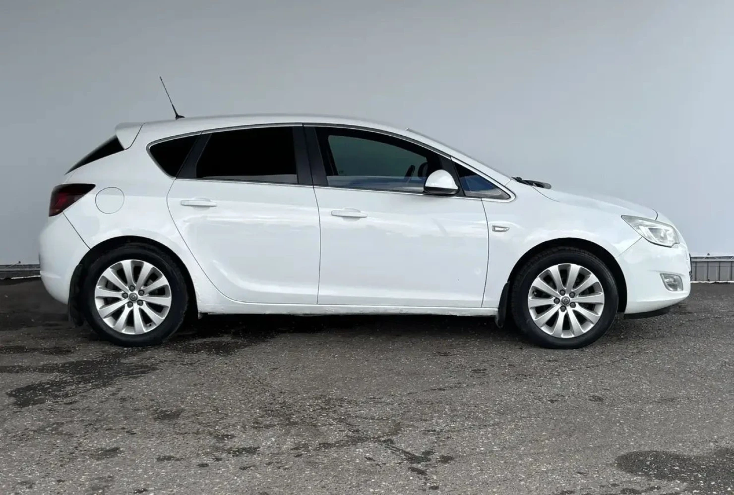 Opel Astra, 2012