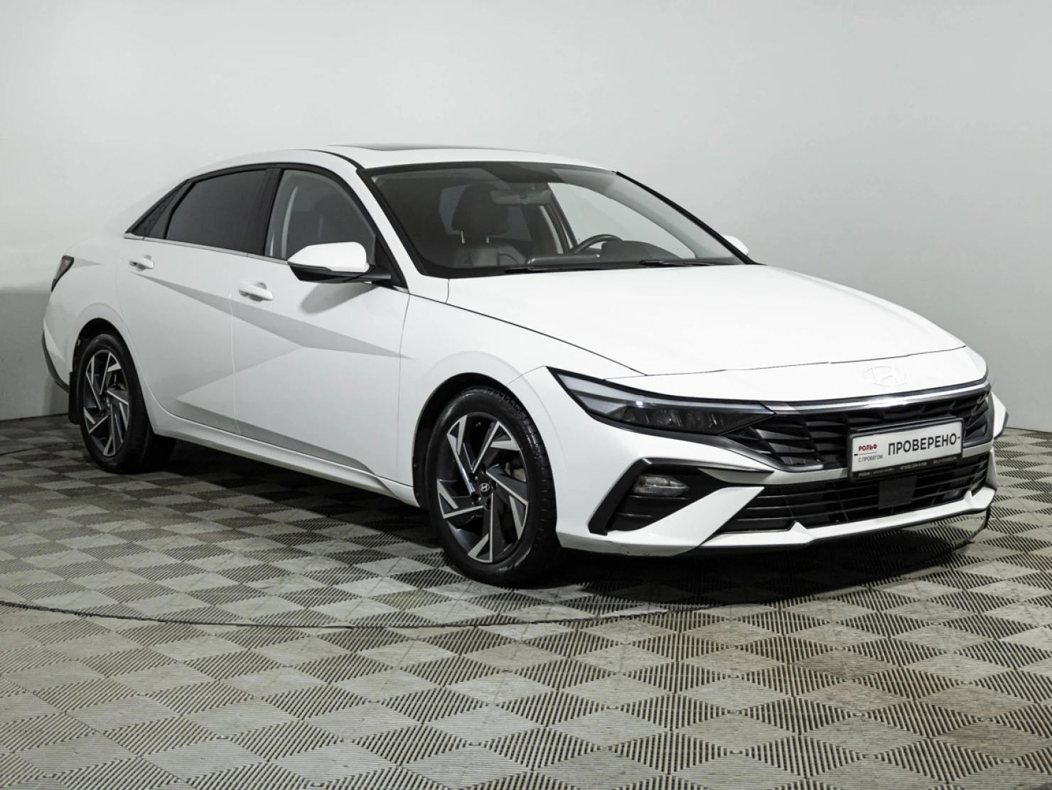 Hyundai Elantra, 2023