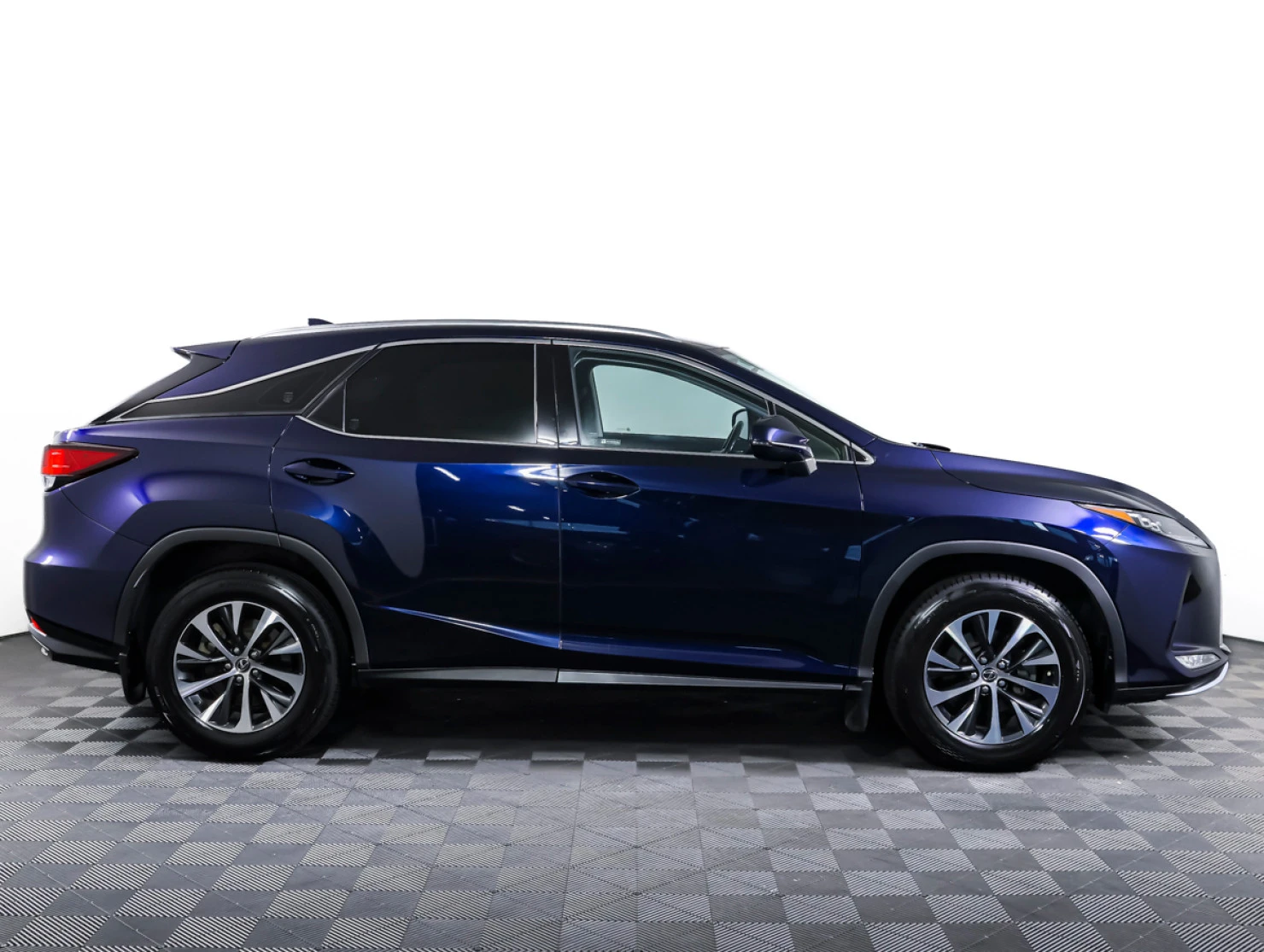 Lexus RX, 2021