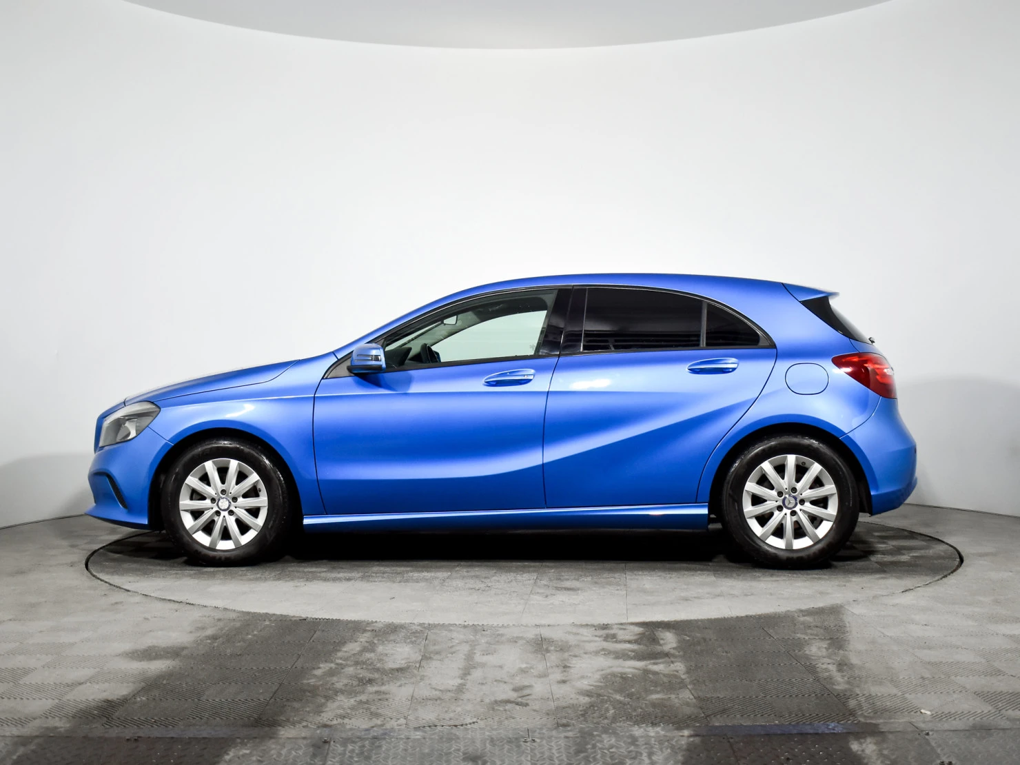 Mercedes-Benz A-Класс, 2015