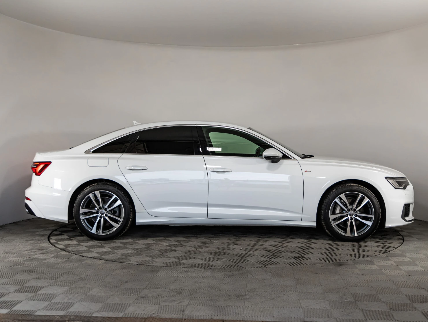 Audi A6, 2019
