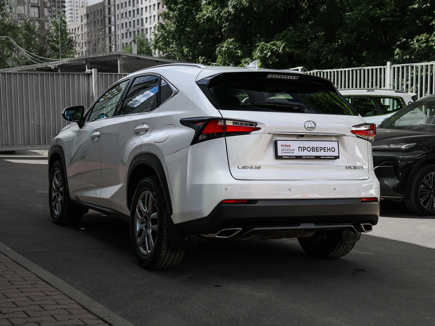 Lexus NX, 2017
