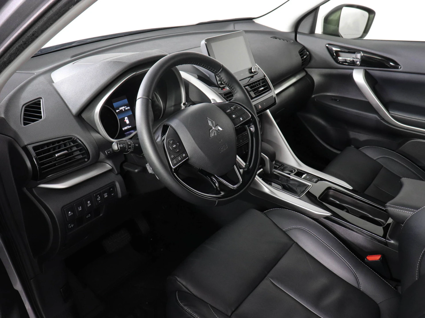 Mitsubishi ECLIPSE CROSS, 2024