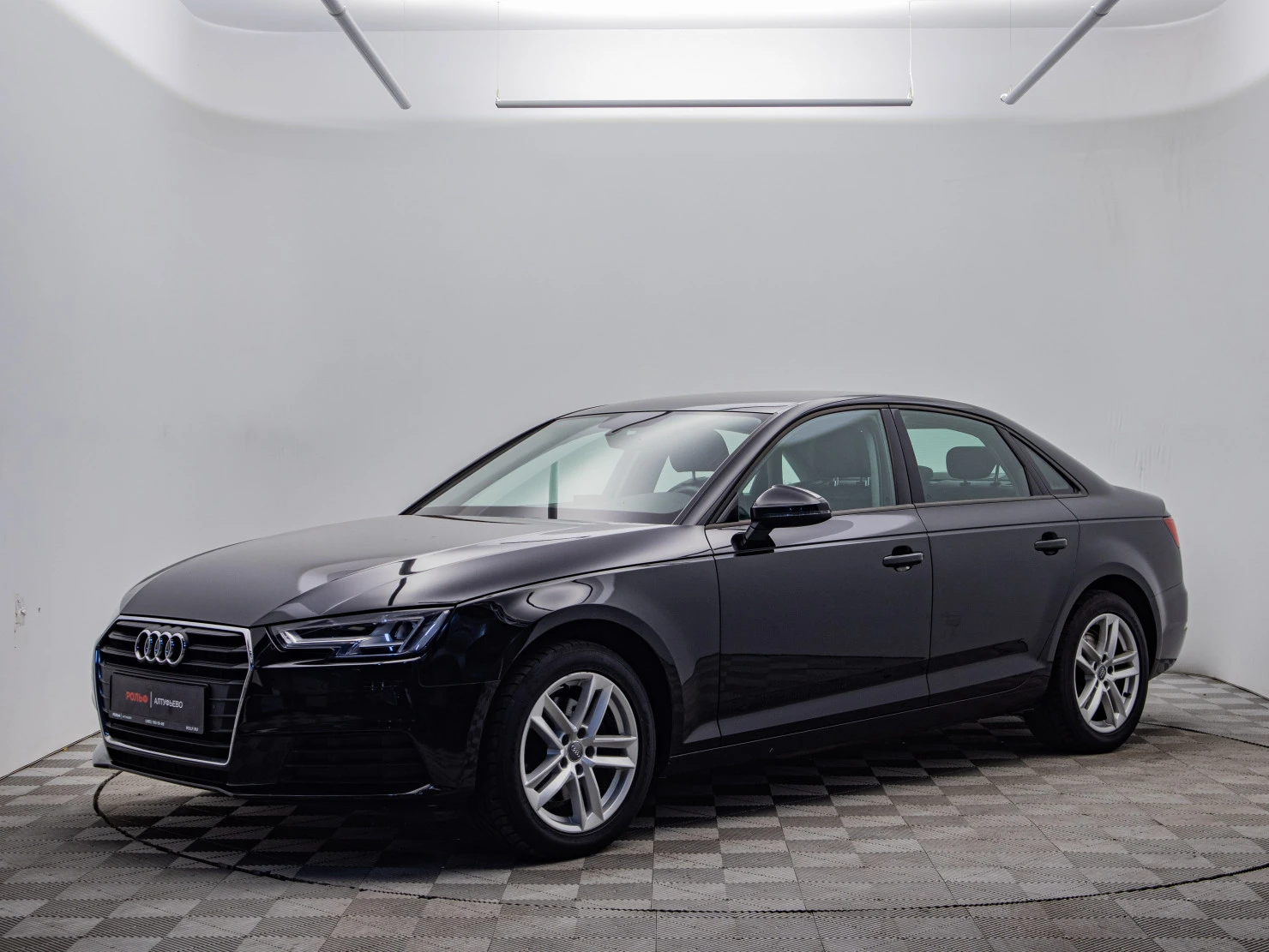 Audi A4, 2018