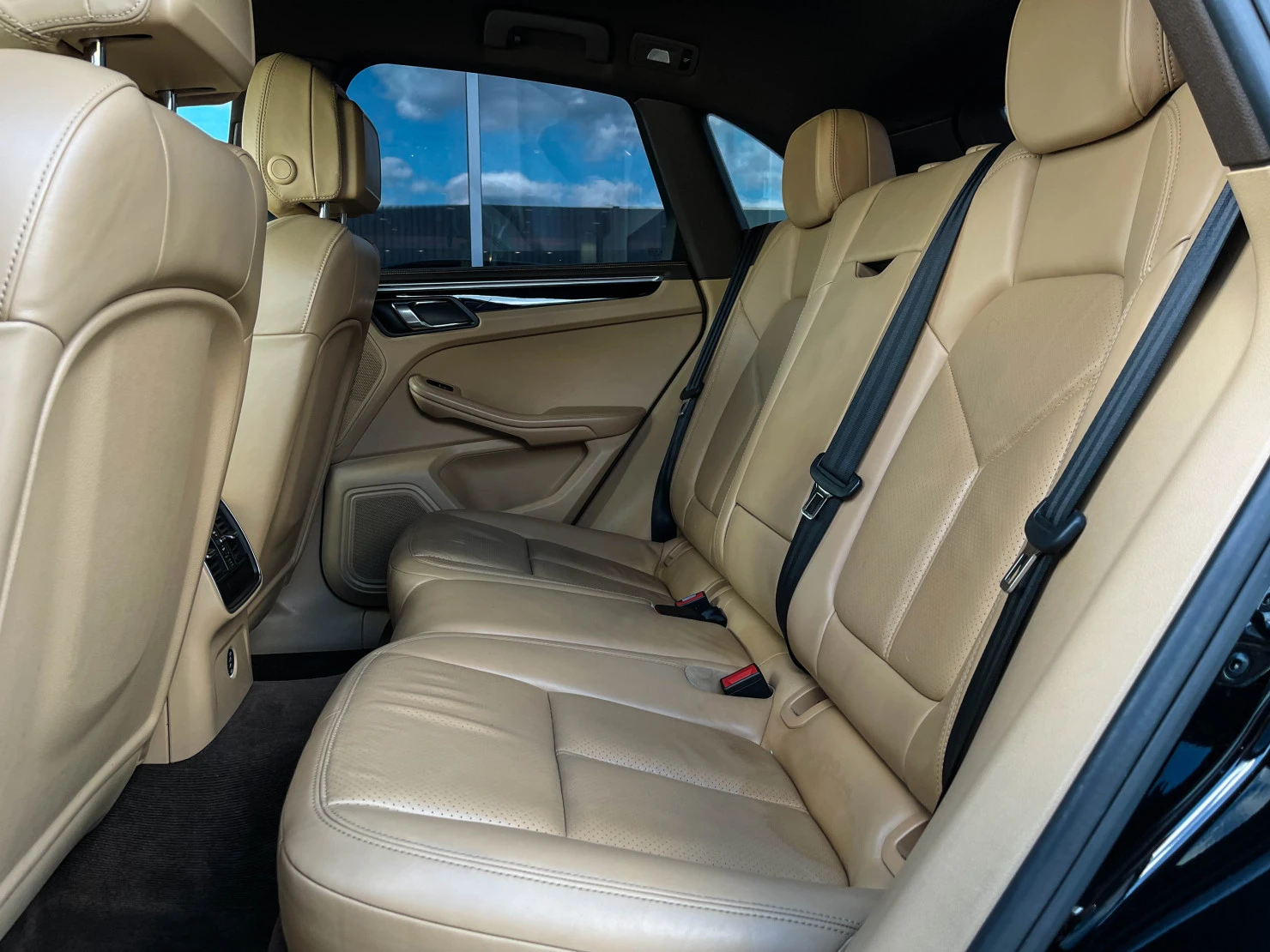 Porsche Macan, 2016