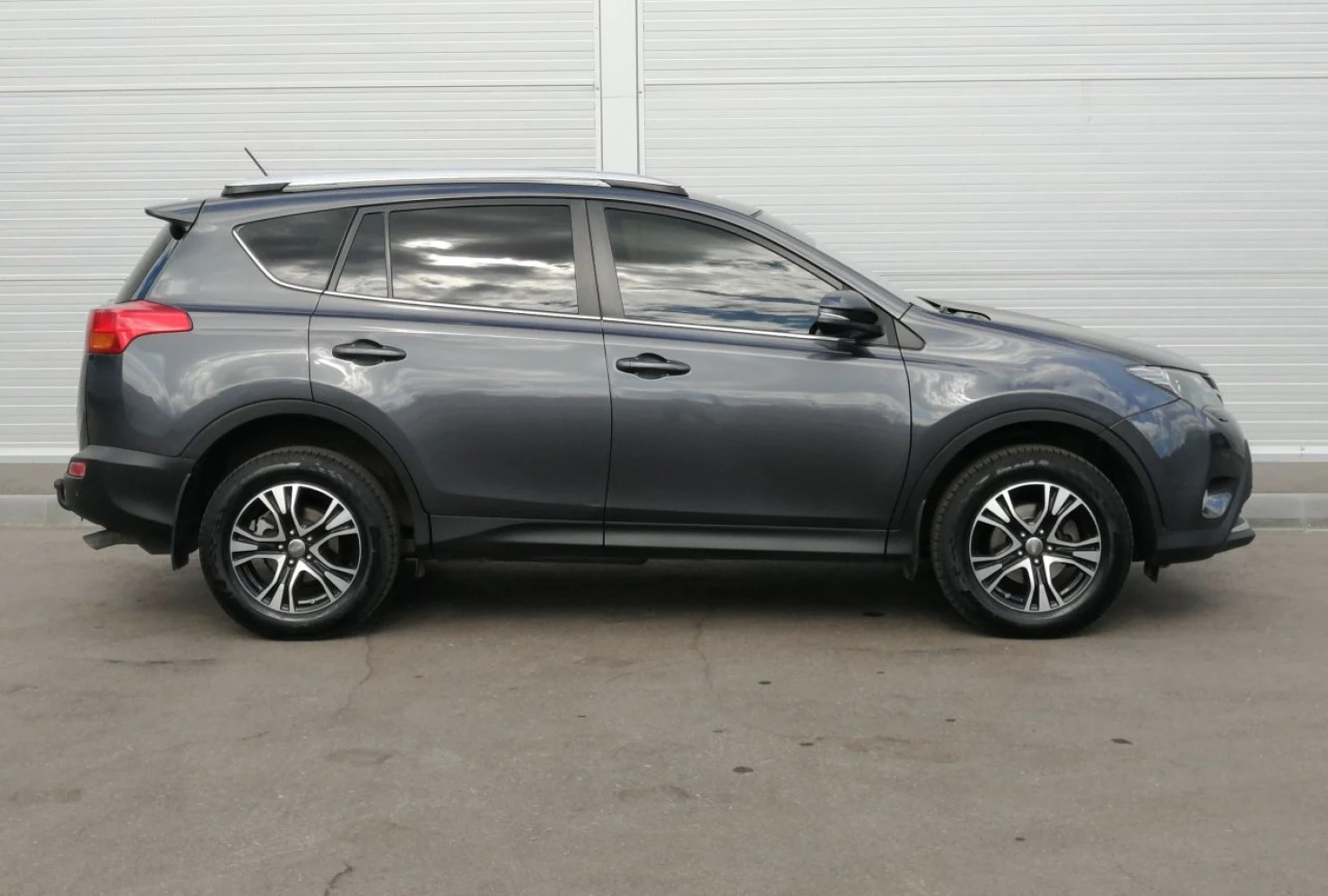 Toyota RAV4, 2014