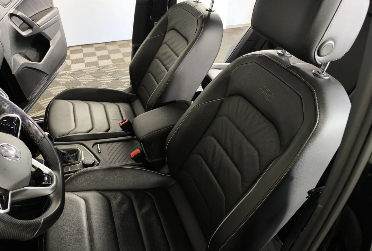 Volkswagen Tiguan, 2020
