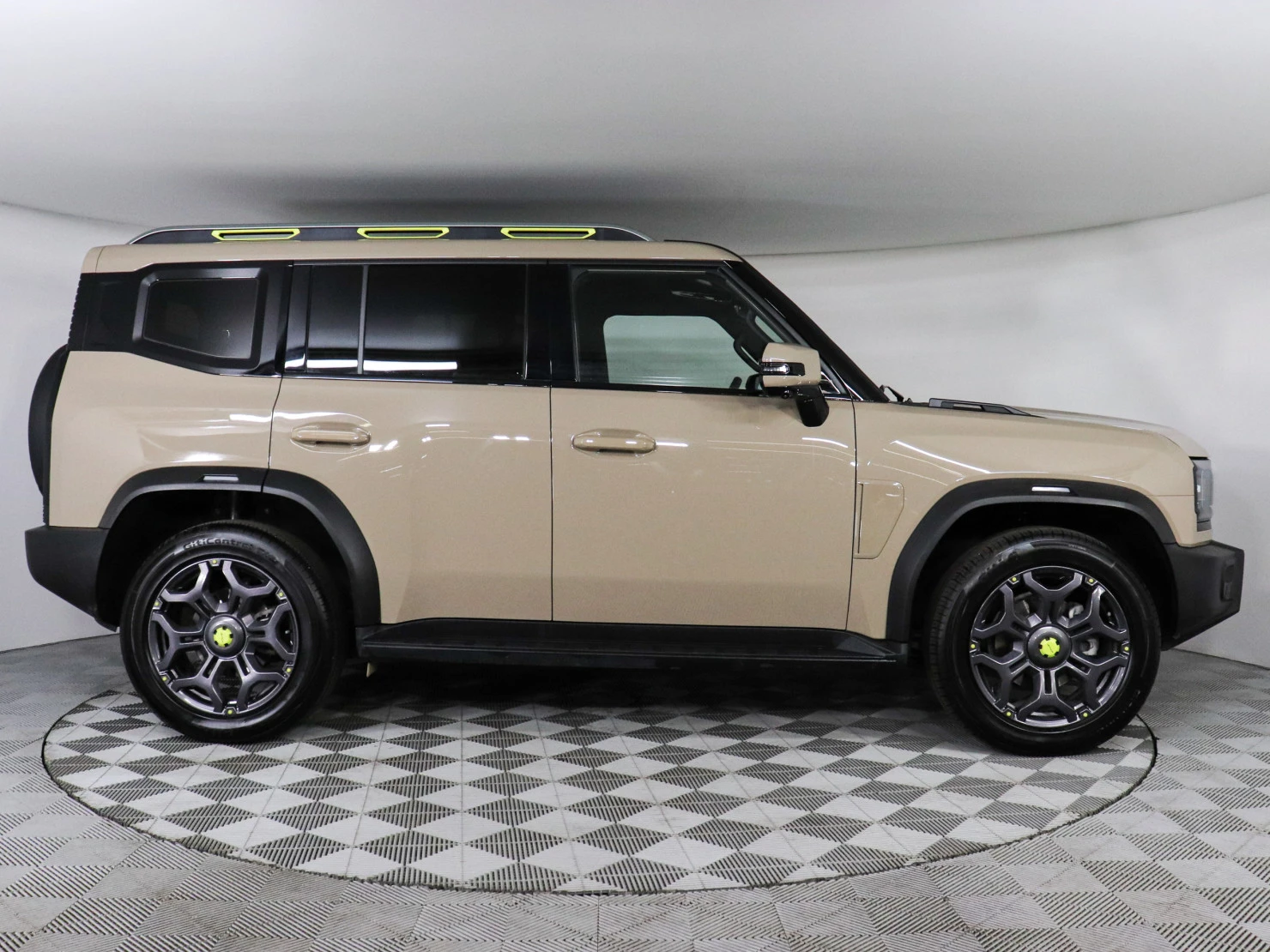 Jetour T2, 2024