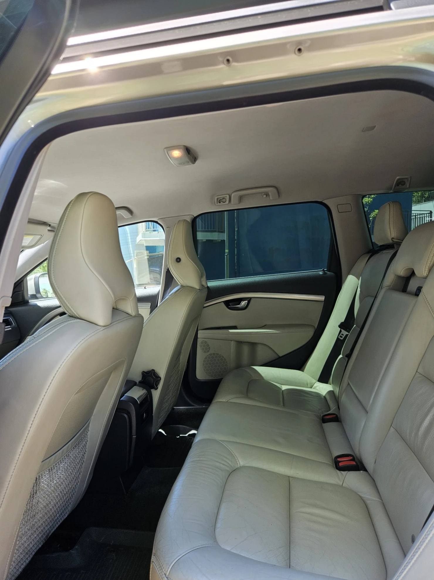 Volvo XC70, 2011