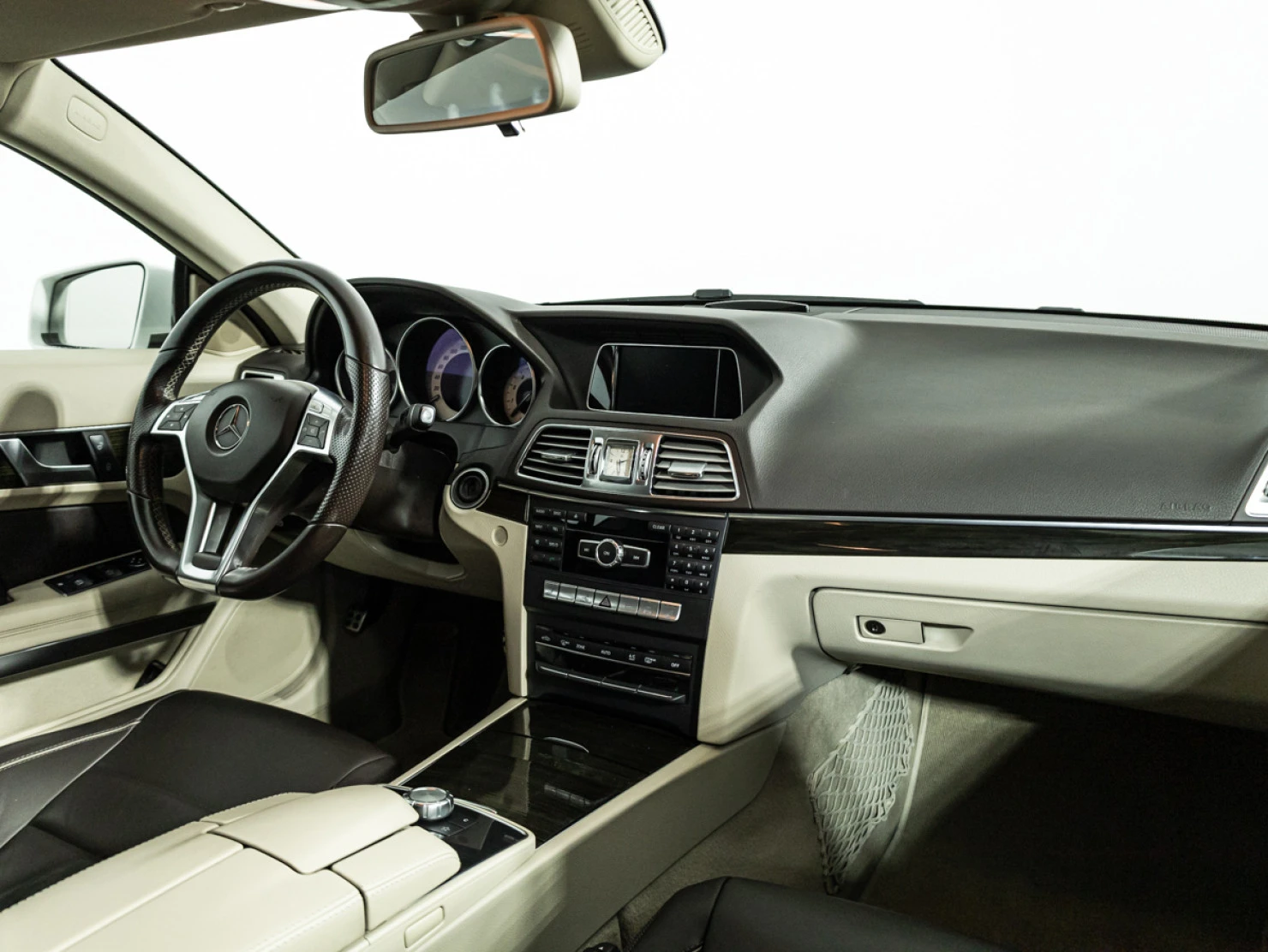 Mercedes-Benz E-Класс, 2014