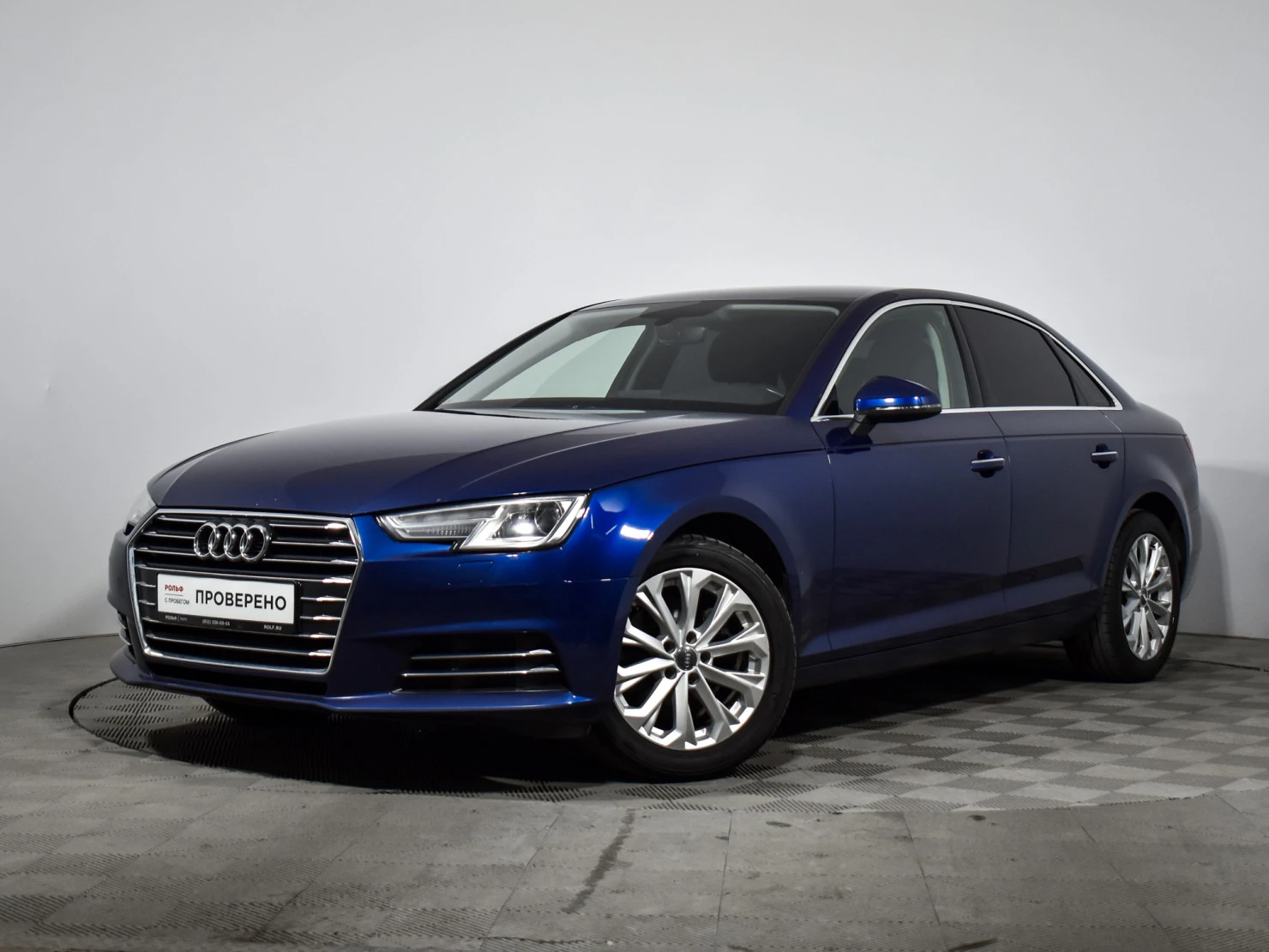 Audi A4, 2015