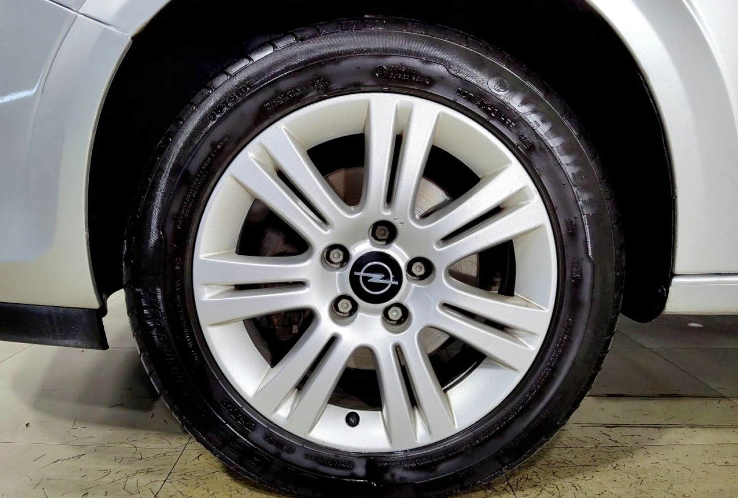 Opel Astra, 2012