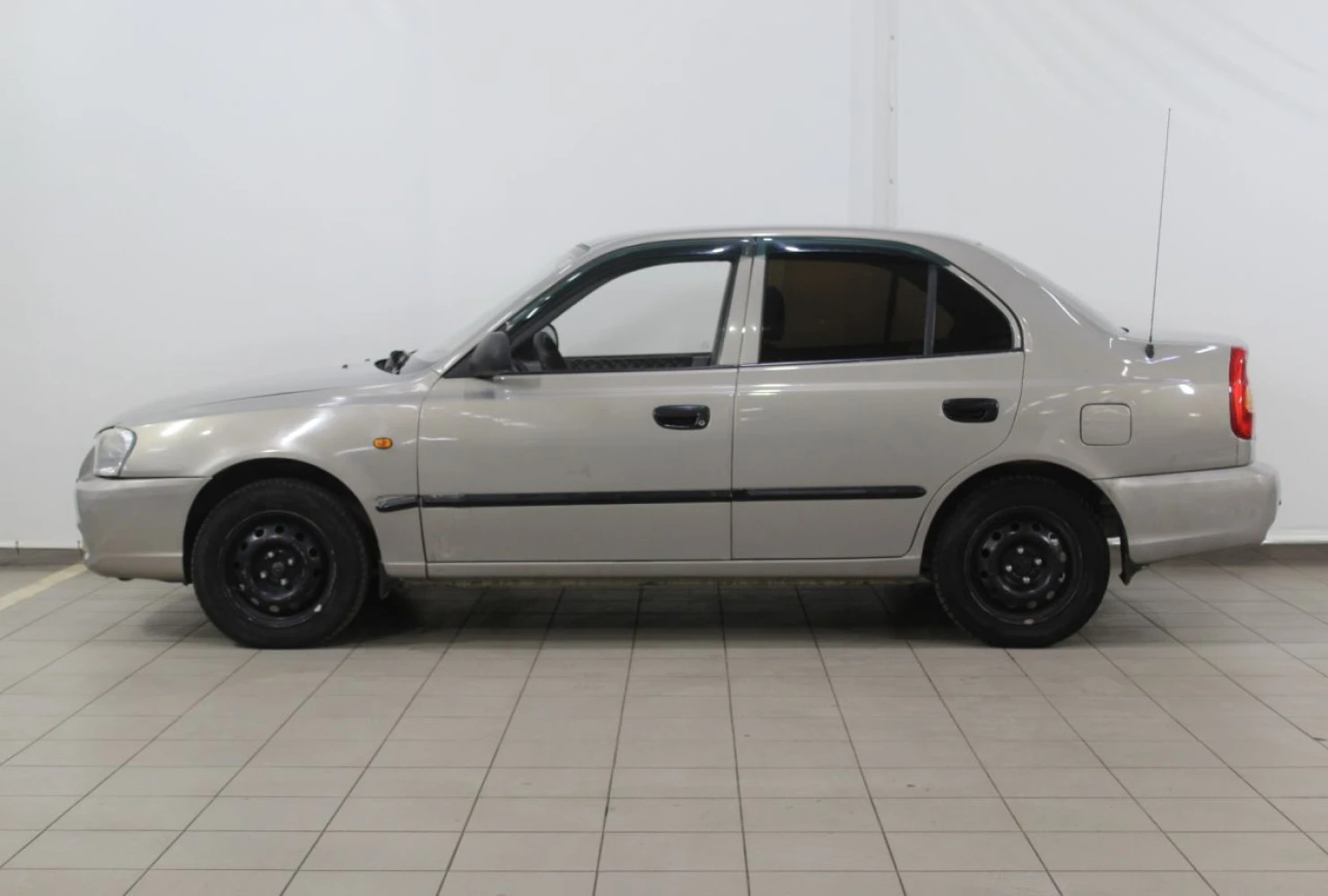 Hyundai Accent, 2008