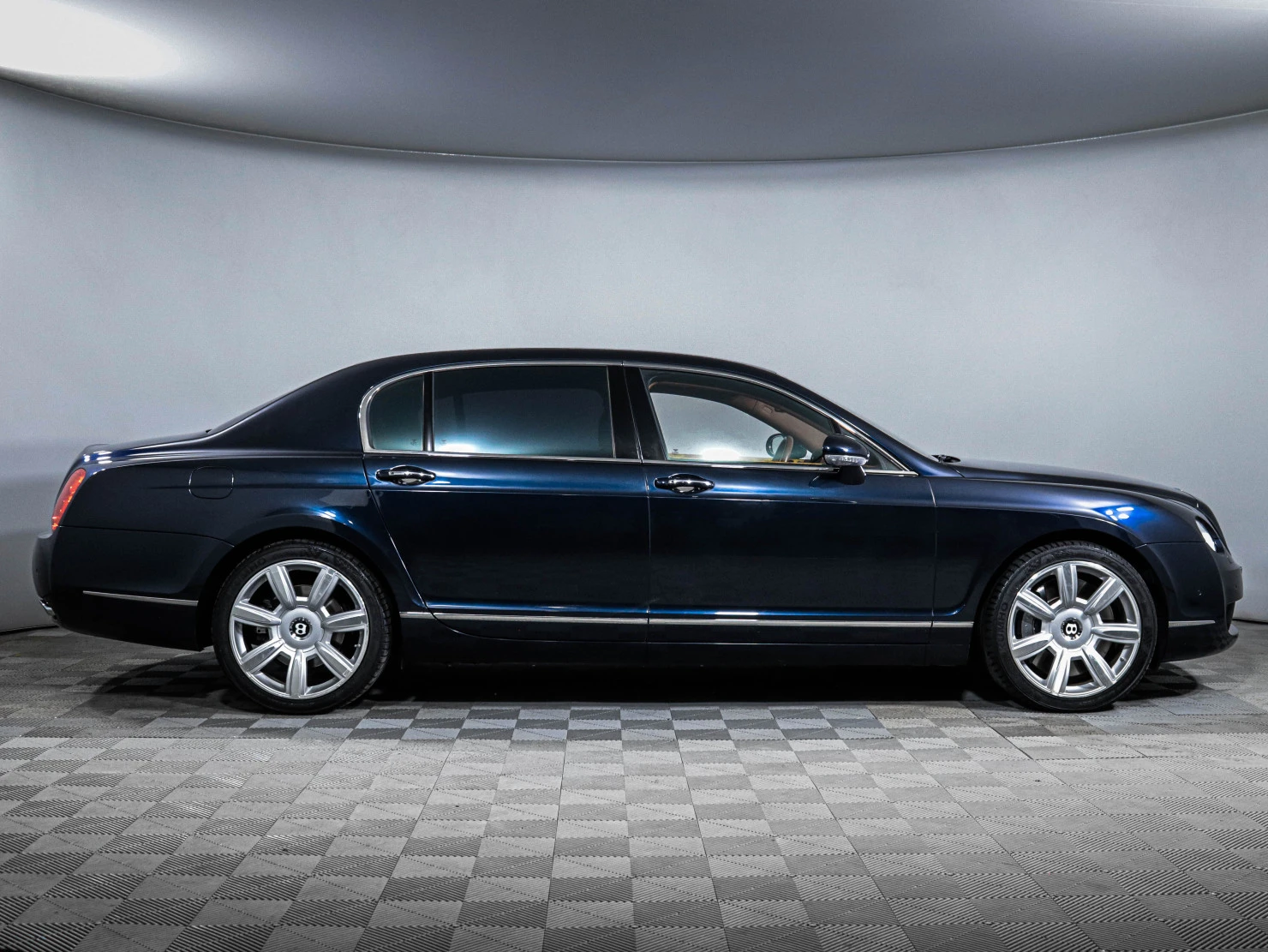 Bentley Continental Flying Spur, 2005