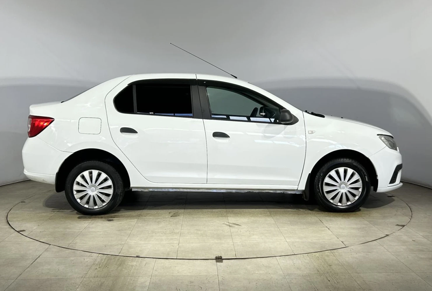 Renault Logan, 2019