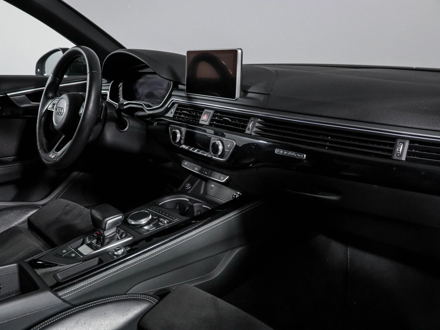 Audi A4, 2017