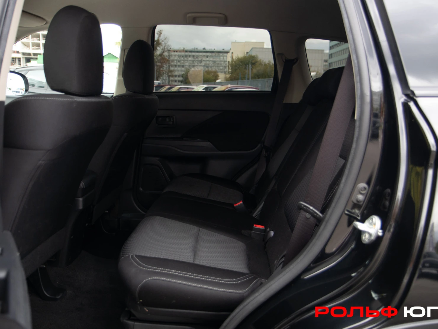 Mitsubishi OUTLANDER, 2019
