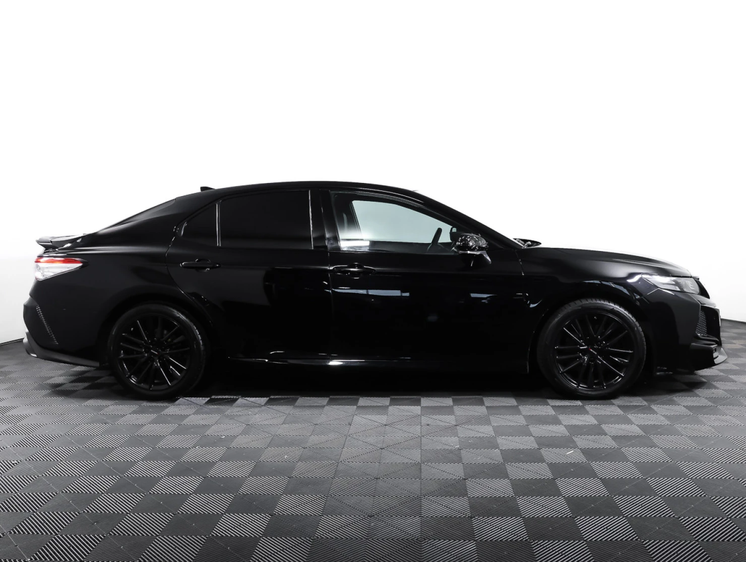 Toyota Camry, 2019