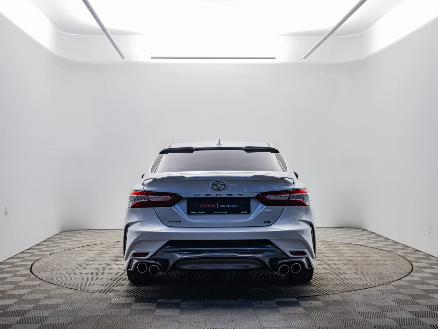 Toyota Camry, 2019