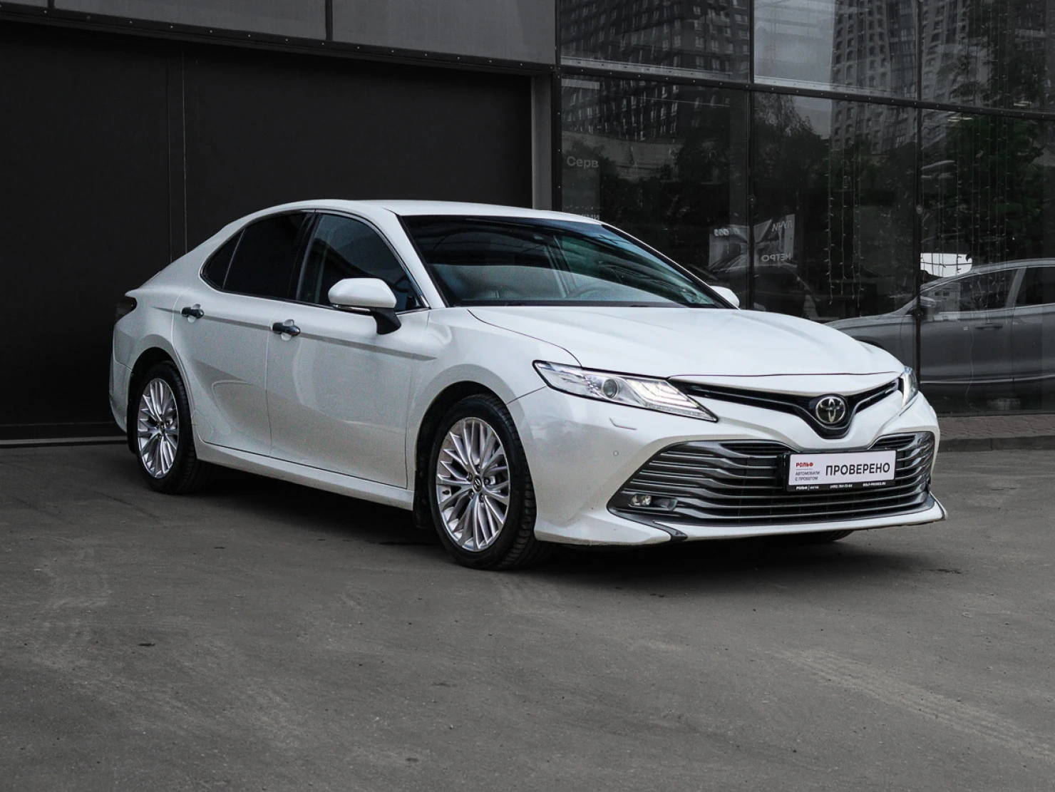Toyota Camry, 2019