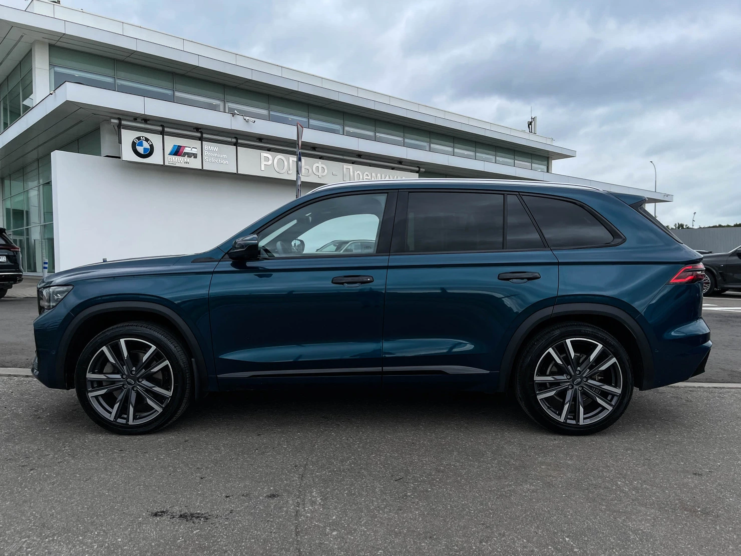 Geely Monjaro, 2023