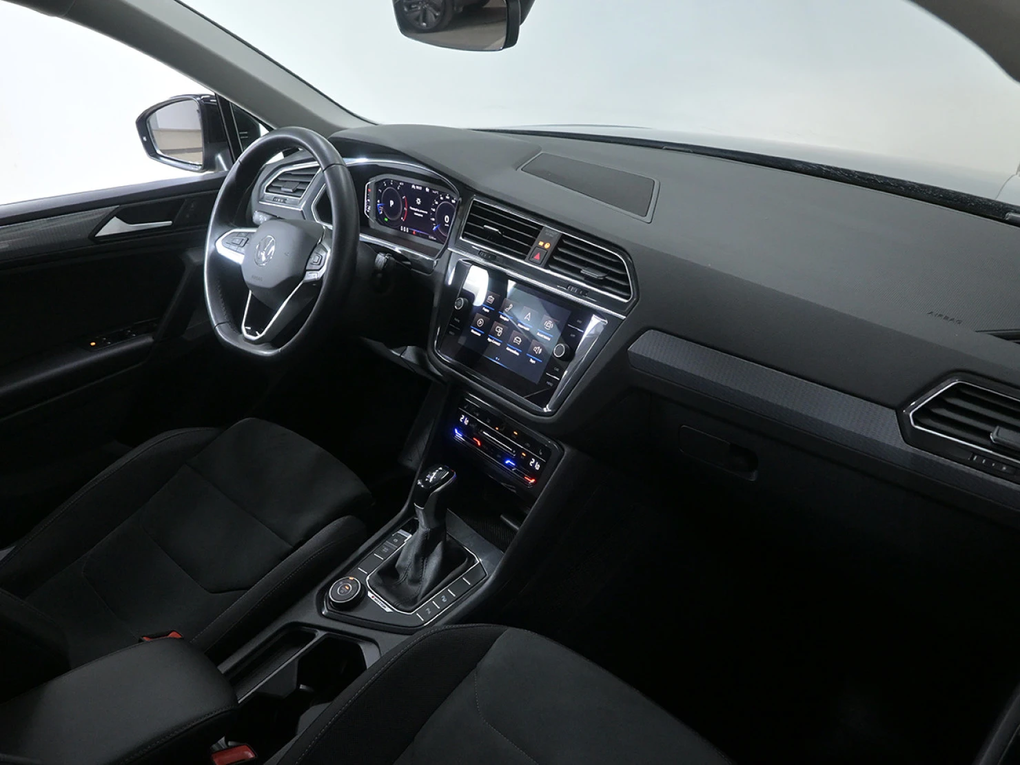 Volkswagen Tiguan, 2022