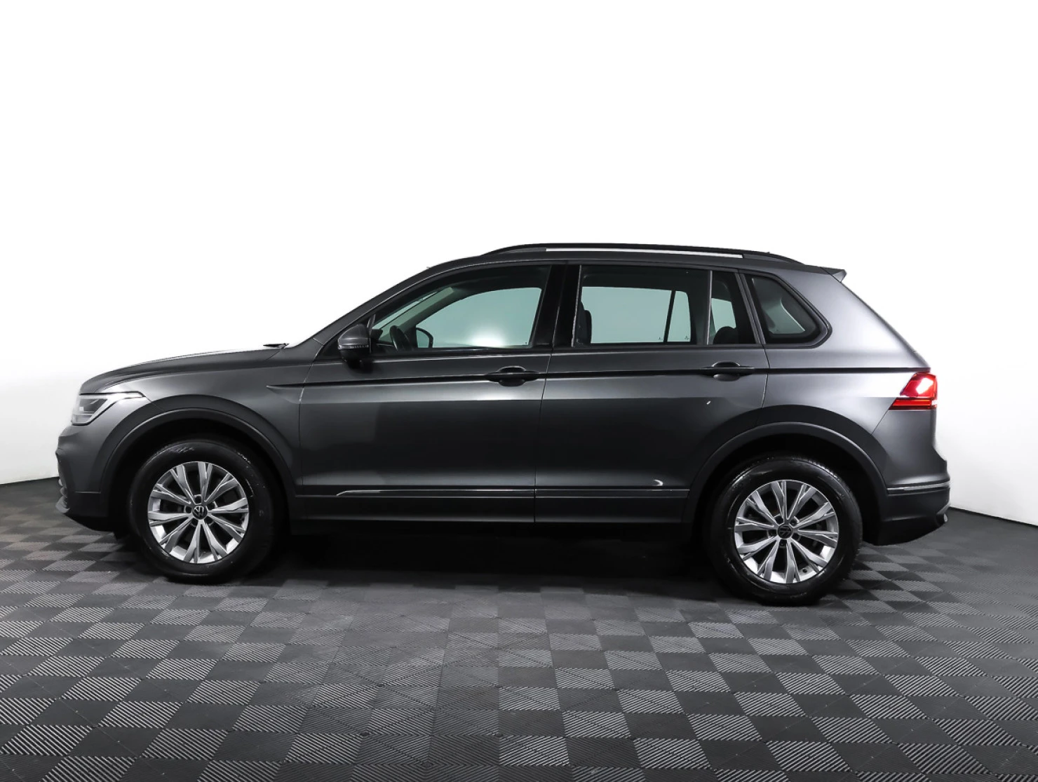 Volkswagen Tiguan, 2021
