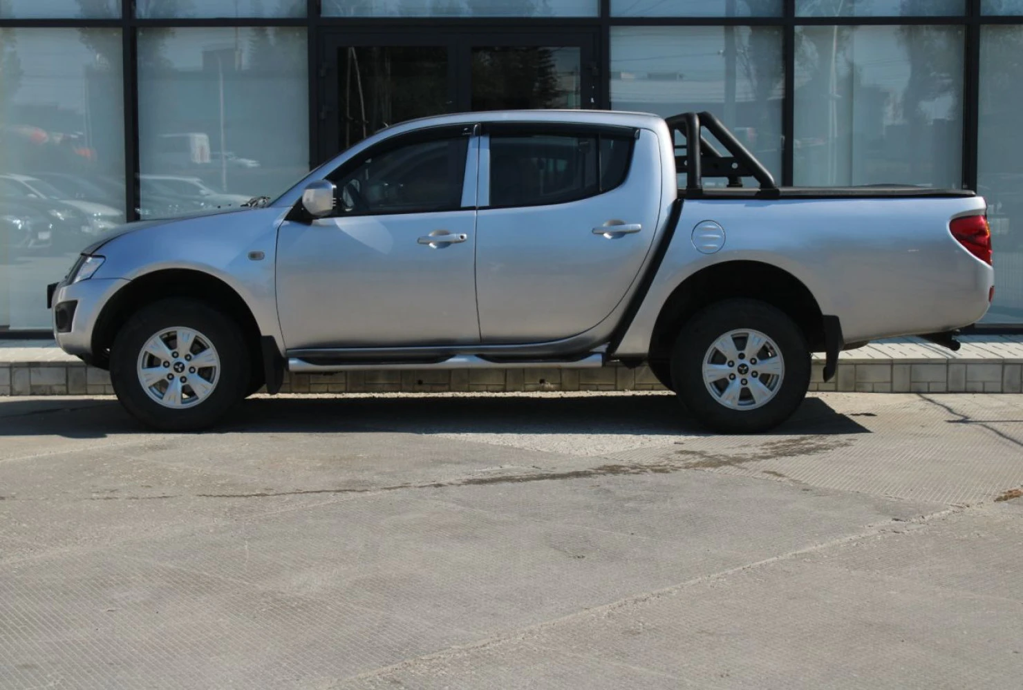 Mitsubishi L200, 2013
