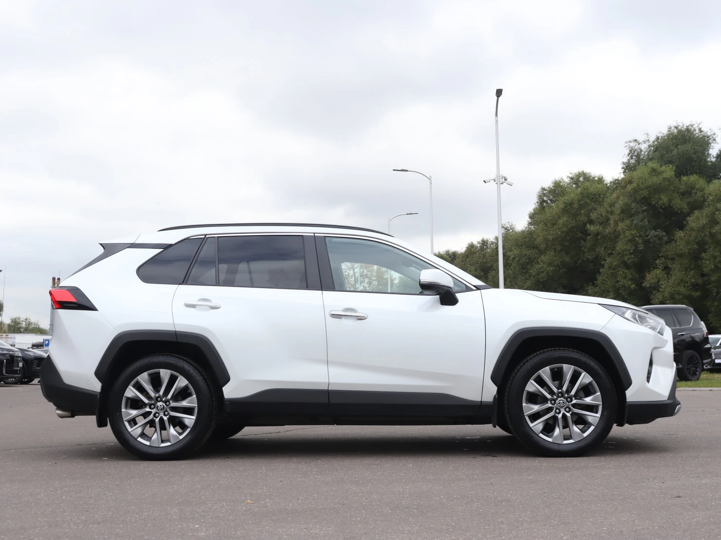 Toyota RAV4, 2020