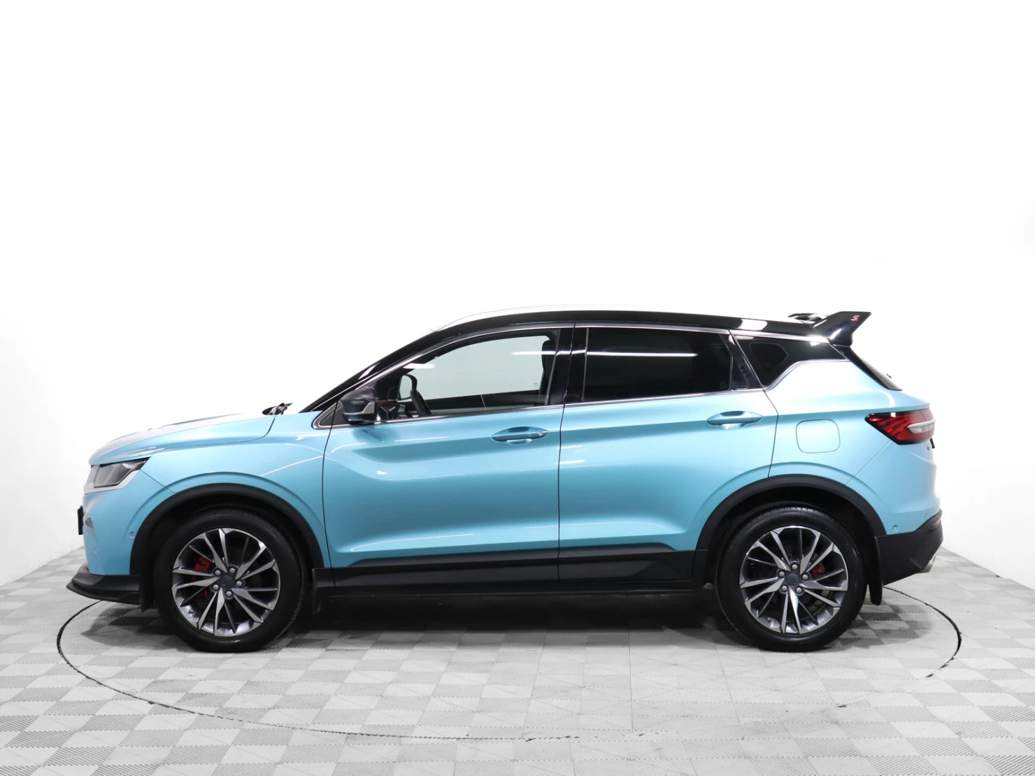Geely Coolray, 2023