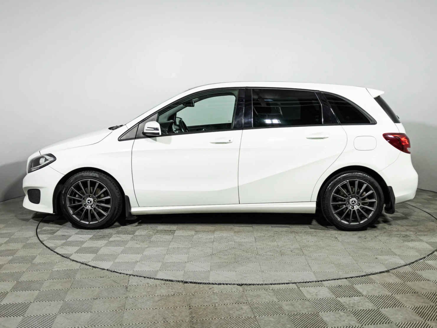 Mercedes-Benz B-Класс, 2015