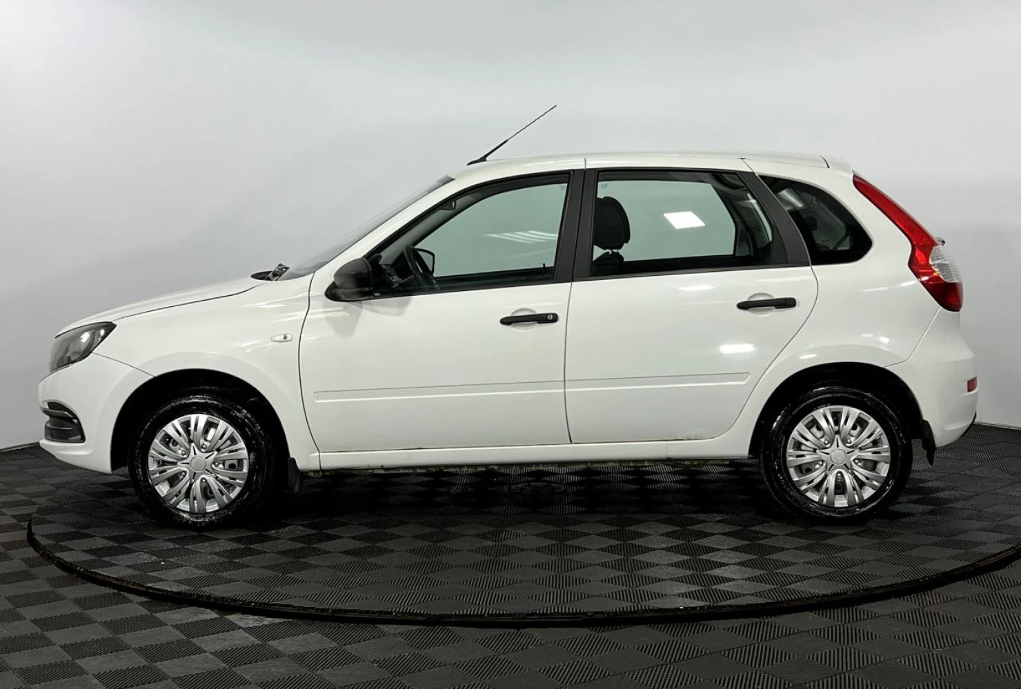 LADA (ВАЗ) Granta, 2019