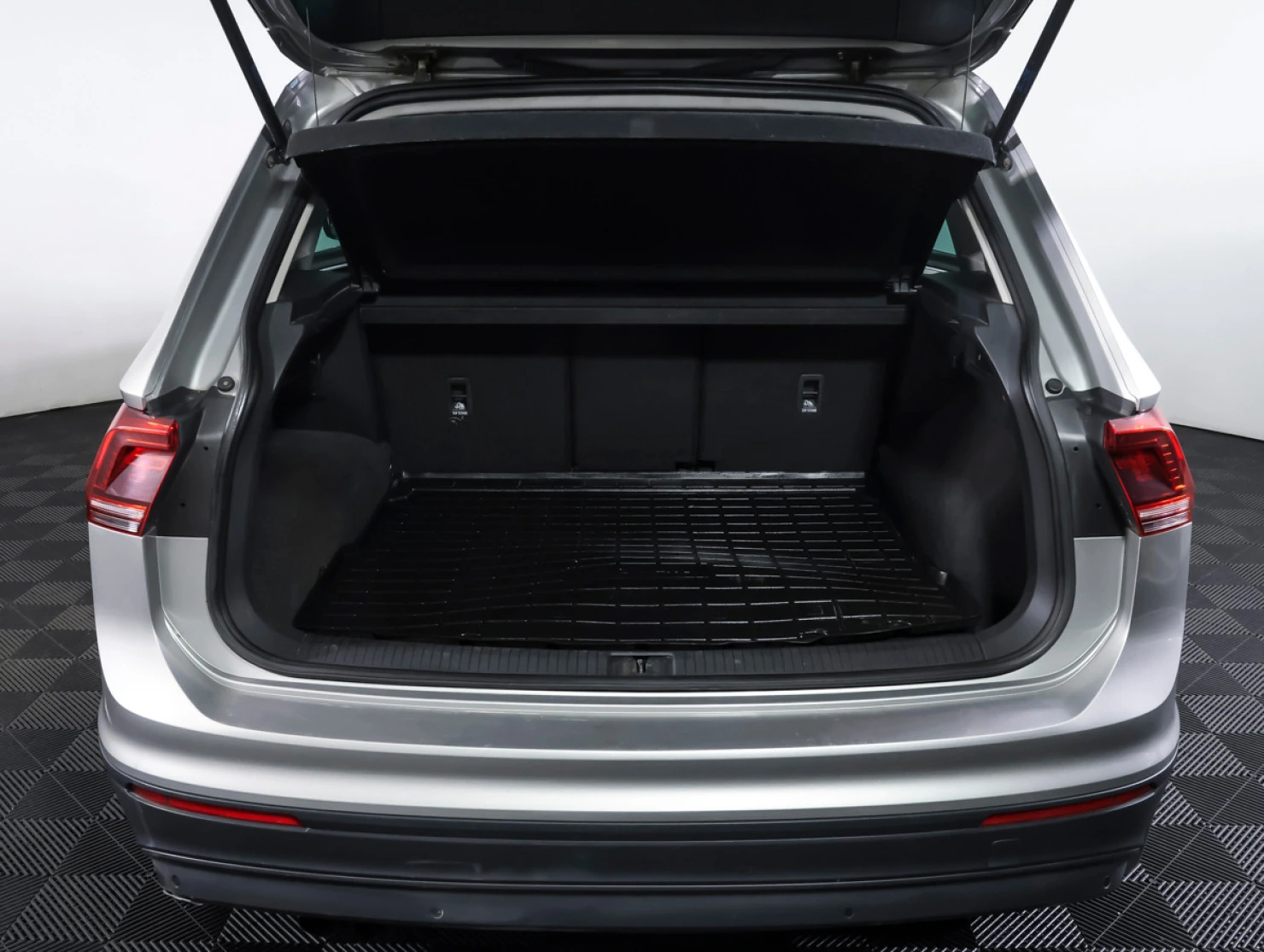 Volkswagen Tiguan, 2017