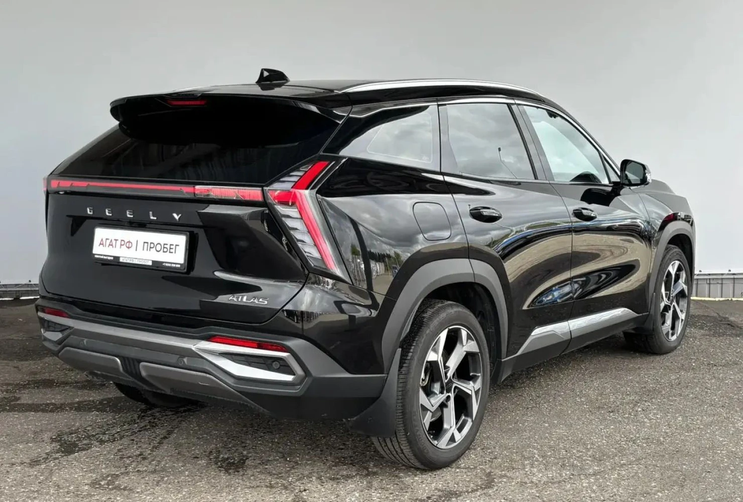 Geely Atlas, 2024
